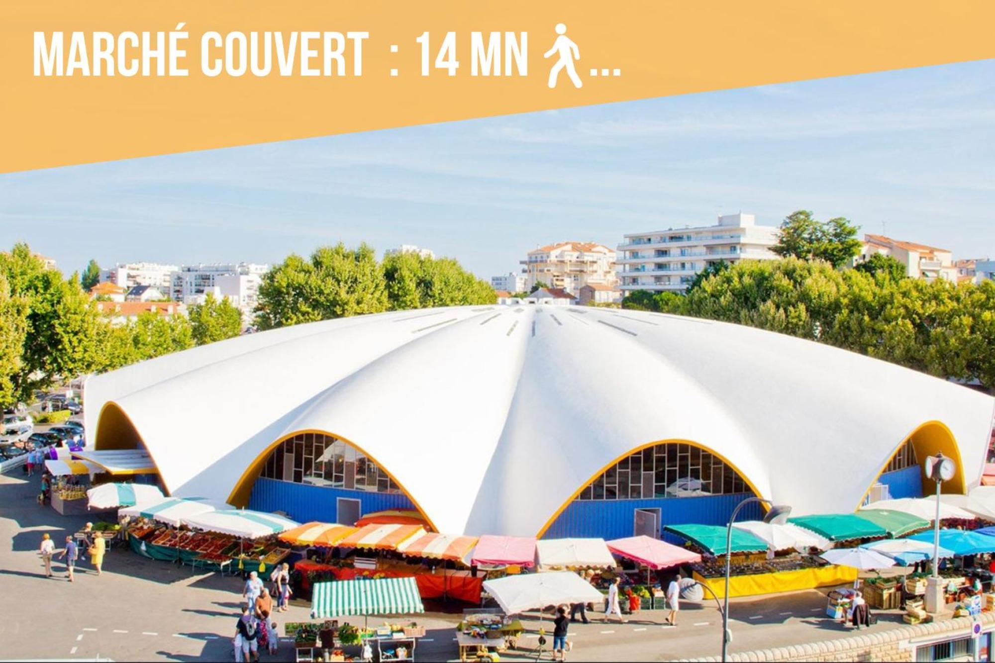 Les Pieds Dans L'Eau 200M Plage Royan Esterno foto